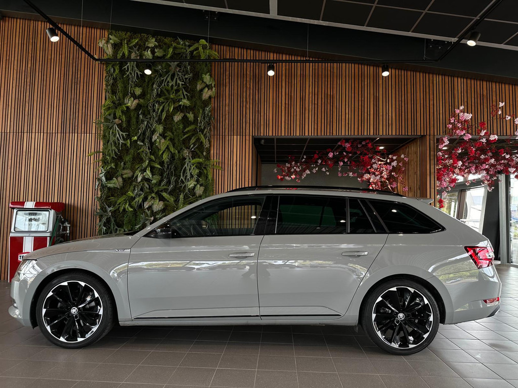 Škoda Superb 1