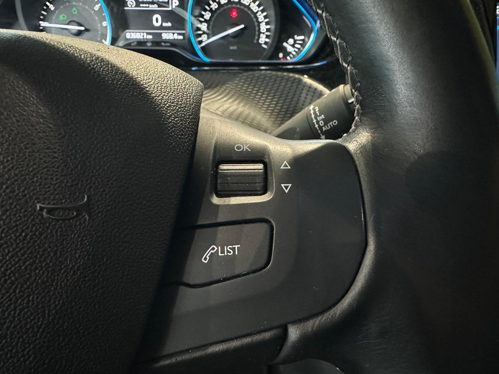 Peugeot 2008 1