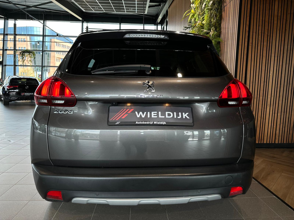 Peugeot 2008 1
