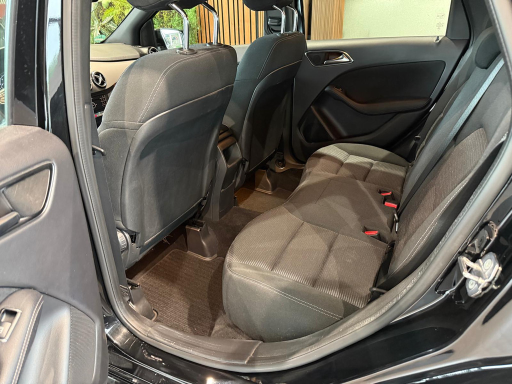 Mercedes-Benz B-Klasse 1