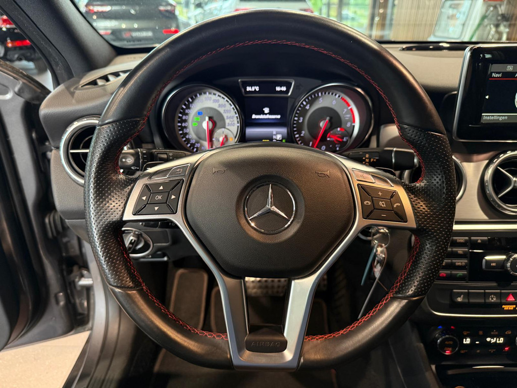 Mercedes-Benz GLA 1
