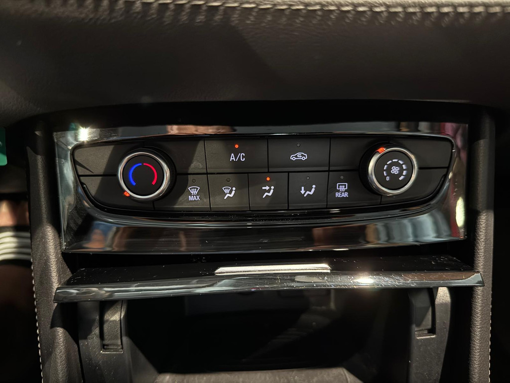 Opel Grandland X 1