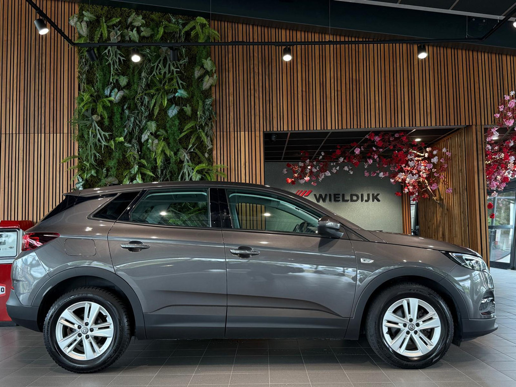 Opel Grandland X 1