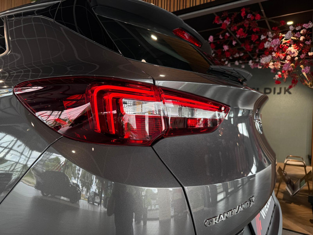 Opel Grandland X 1