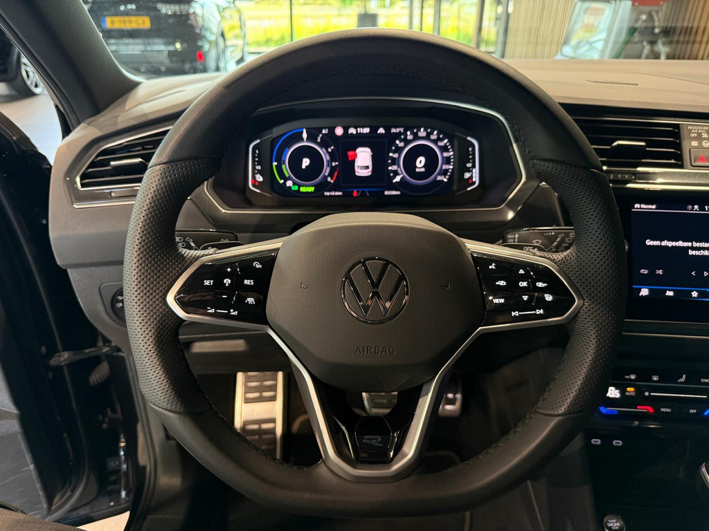 Volkswagen Tiguan 1