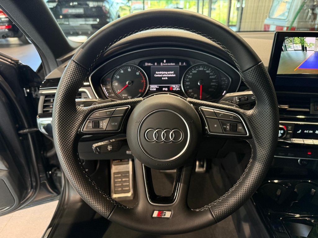 Audi A4 1