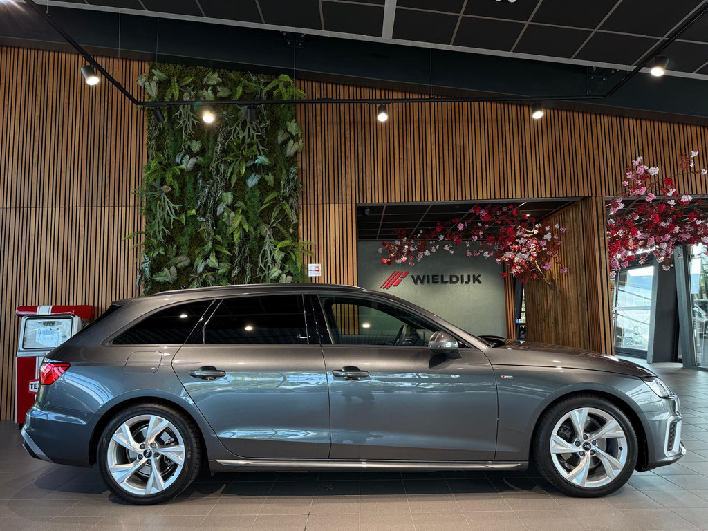 Audi A4 1