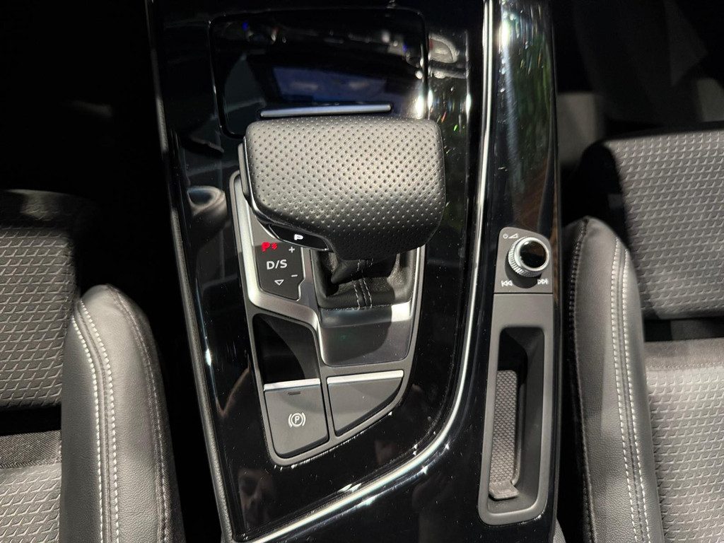 Audi A4 1
