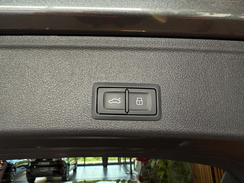 Audi A4 1