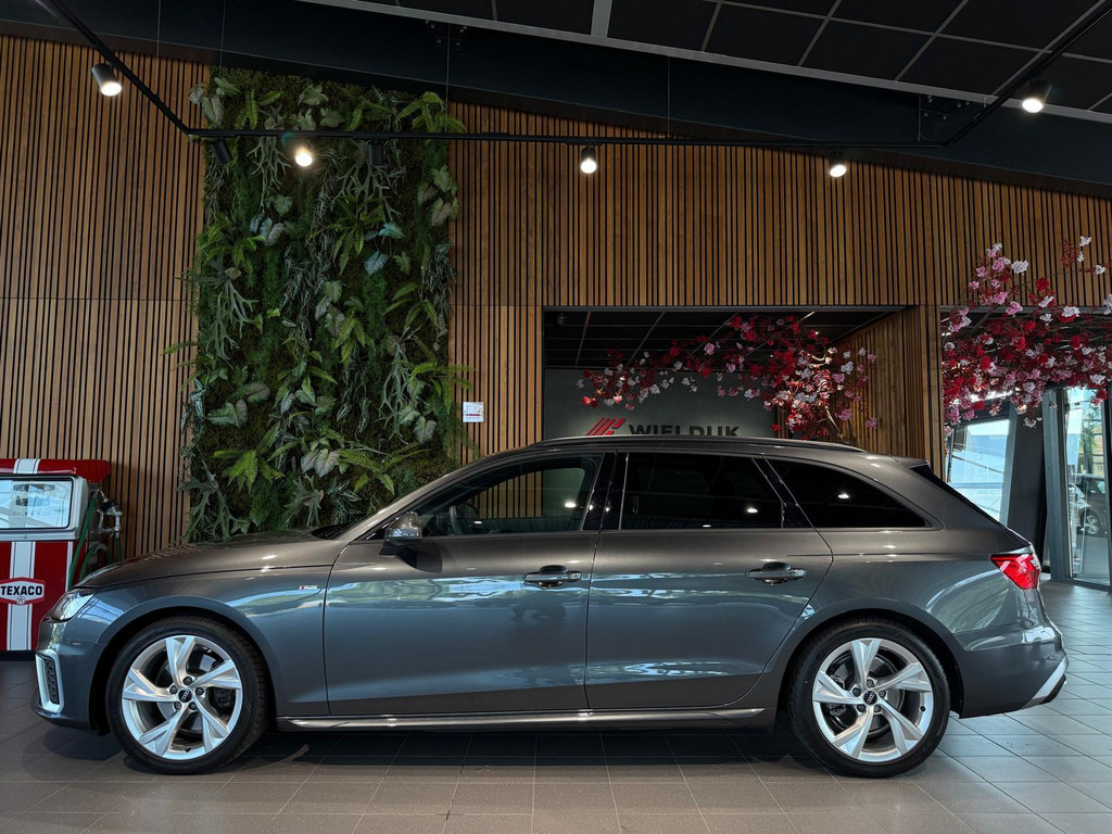 Audi A4 1