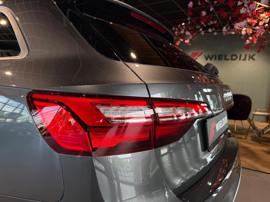 Audi A4 1