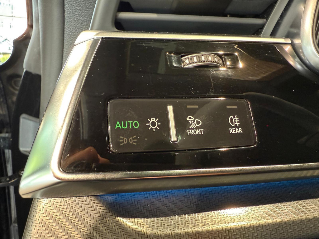 Audi RS Q8 1