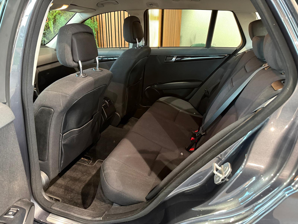 Mercedes-Benz C-Klasse 1