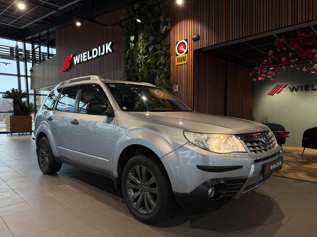 Subaru Forester 1