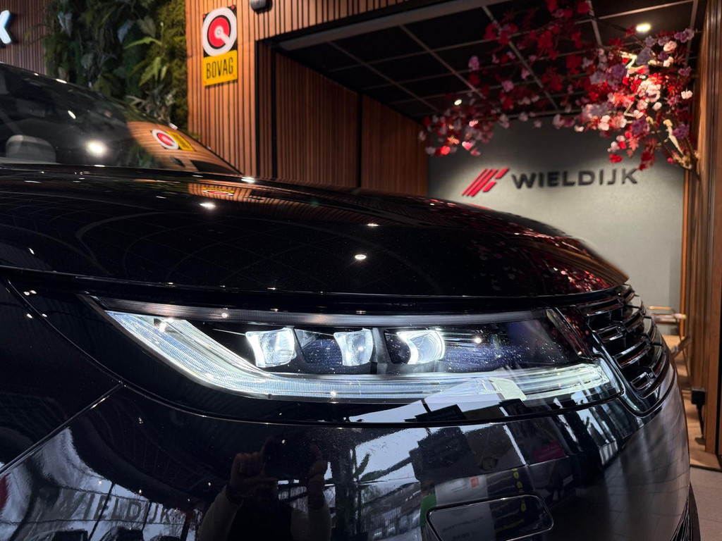 Land Rover Range Rover Sport 1