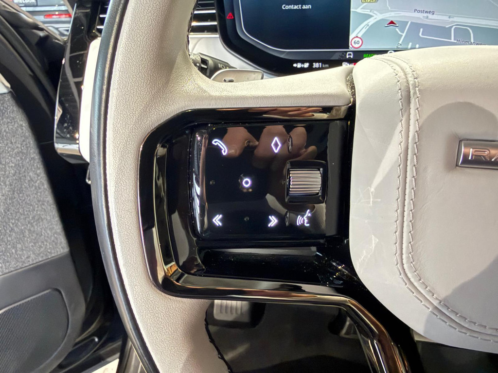 Land Rover Range Rover Sport 1