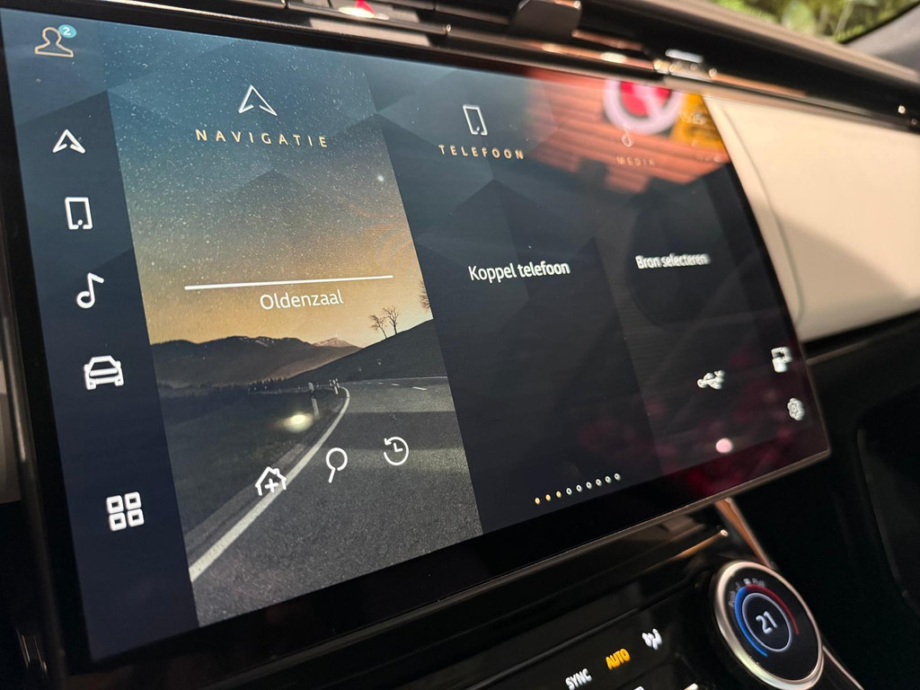 Land Rover Range Rover Sport 1