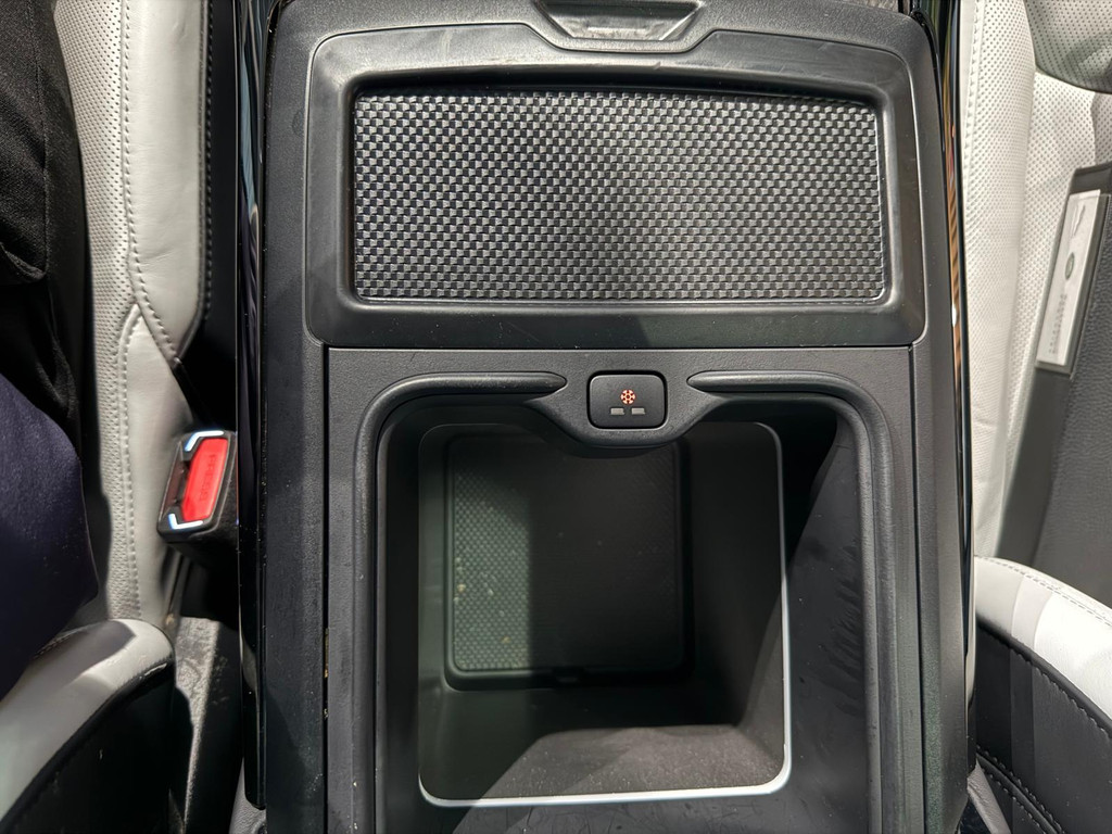 Land Rover Range Rover Sport 1