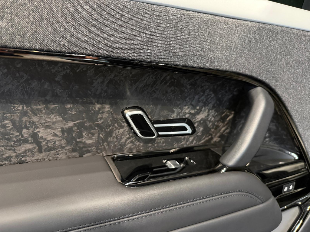 Land Rover Range Rover Sport 1