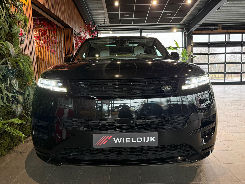 Land Rover Range Rover Sport 1