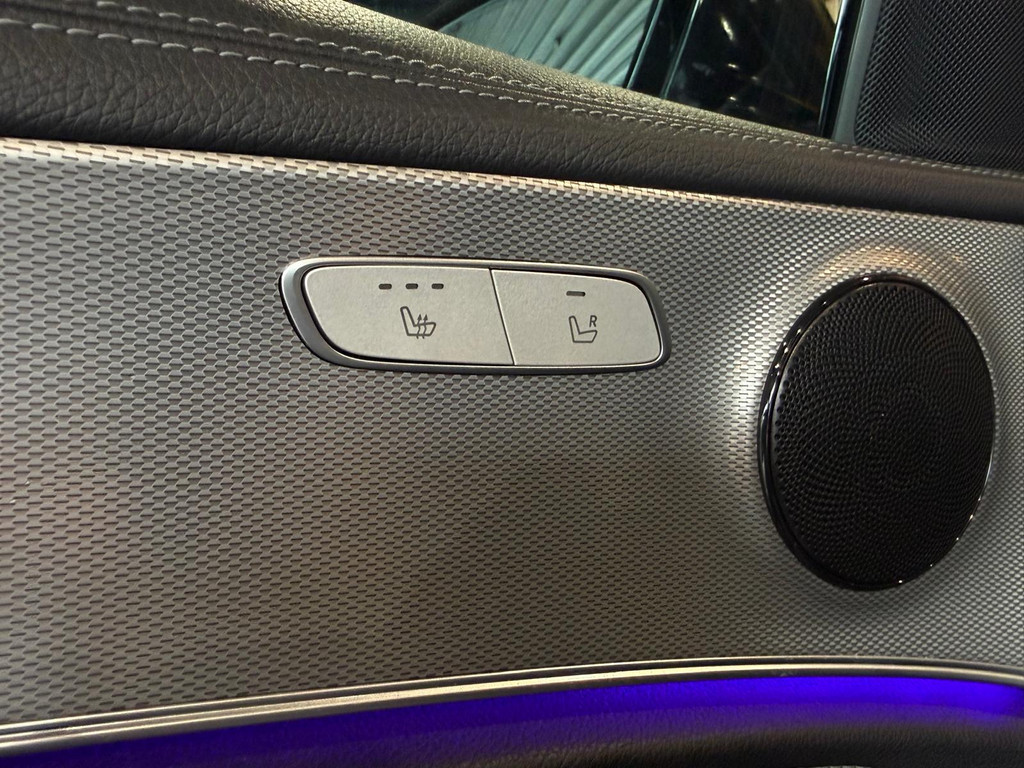 Mercedes-Benz E-Klasse 1