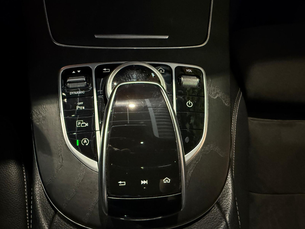 Mercedes-Benz E-Klasse 1