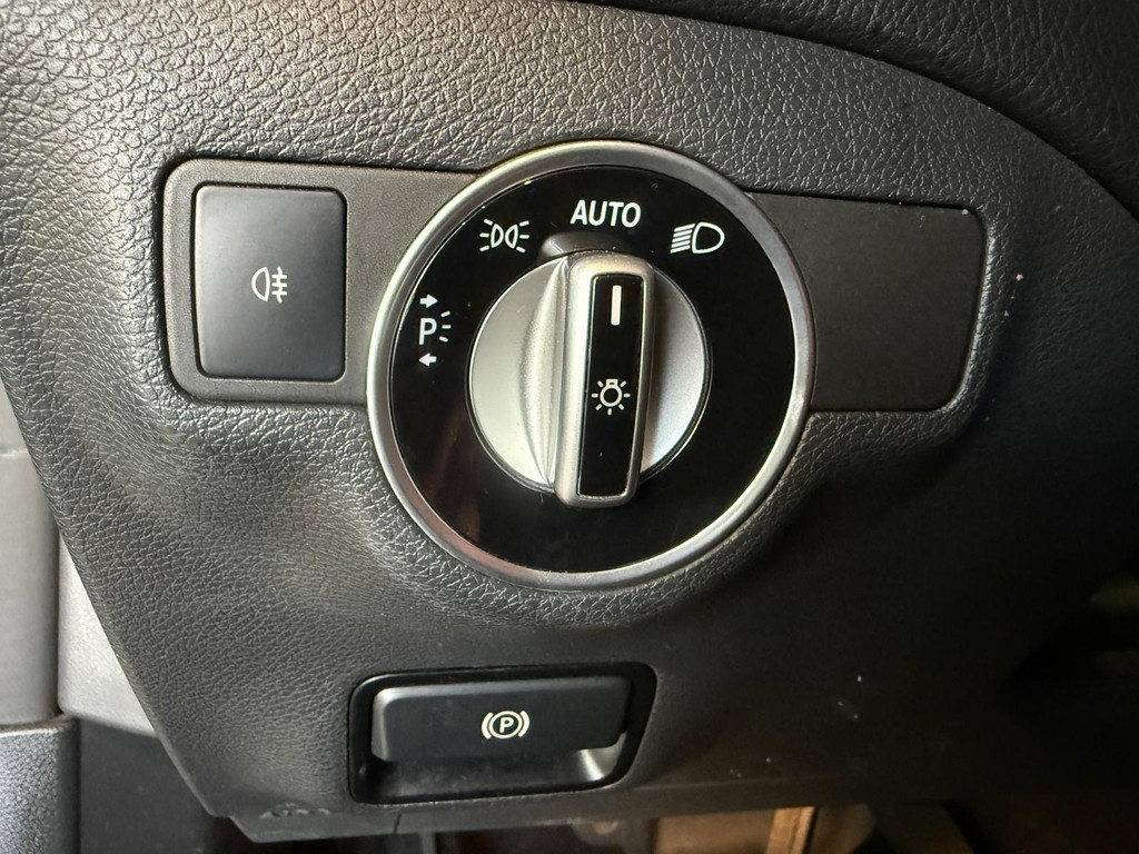 Mercedes-Benz CLA-Klasse 1