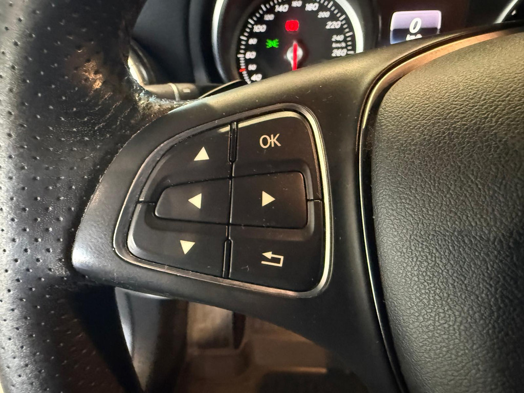 Mercedes-Benz CLA-Klasse 1