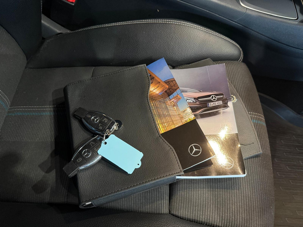 Mercedes-Benz CLA-Klasse 1