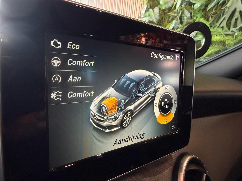 Mercedes-Benz CLA-Klasse 1