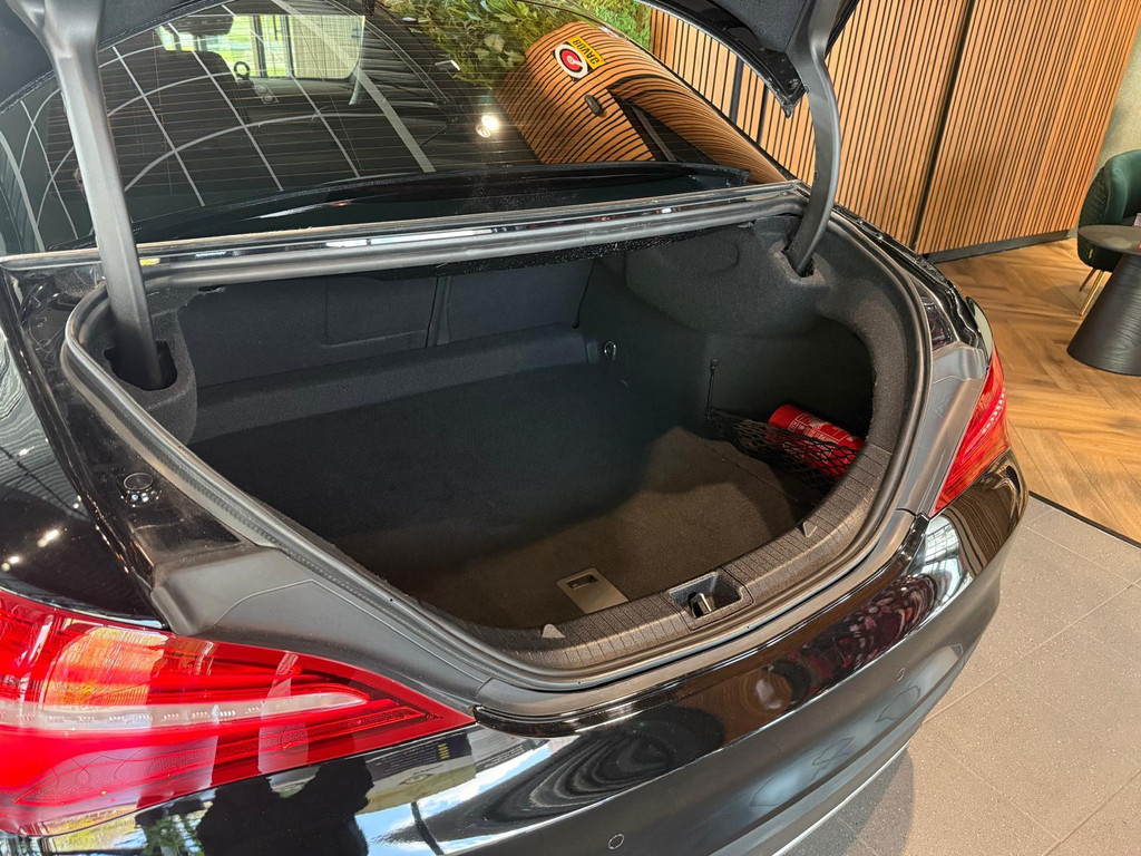 Mercedes-Benz CLA-Klasse 1