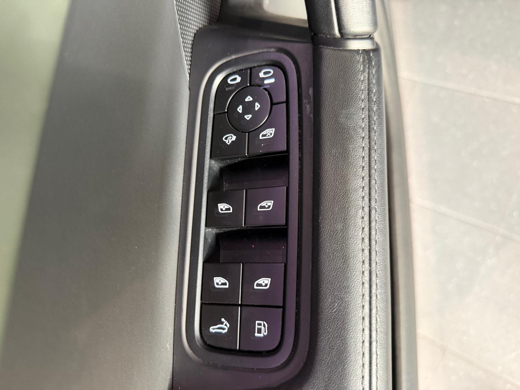 Porsche Cayenne Coupé 1