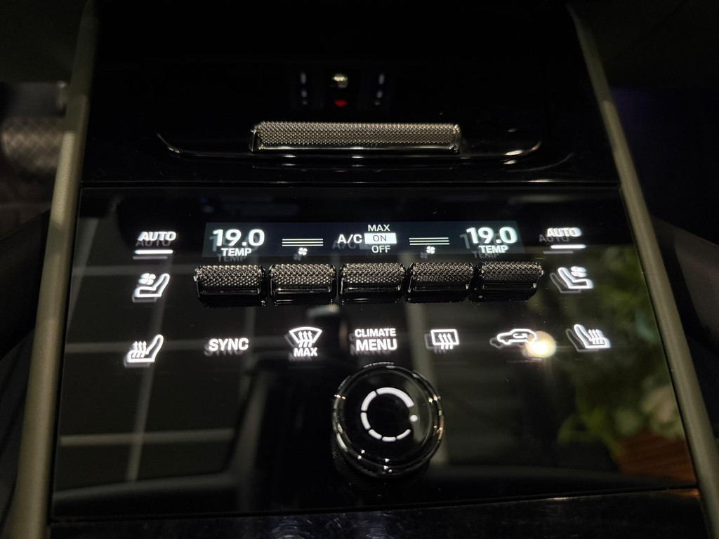 Porsche Cayenne Coupé 1