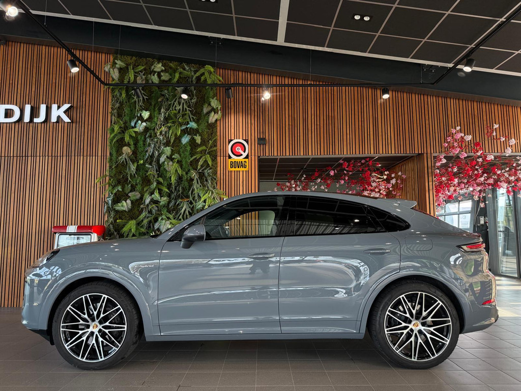 Porsche Cayenne Coupé 1