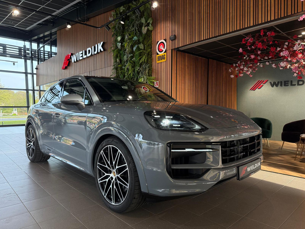 Porsche Cayenne Coupé 1