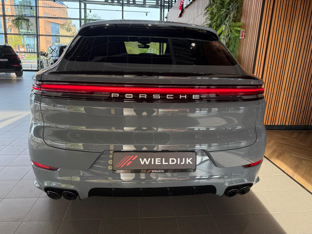 Porsche Cayenne Coupé 1