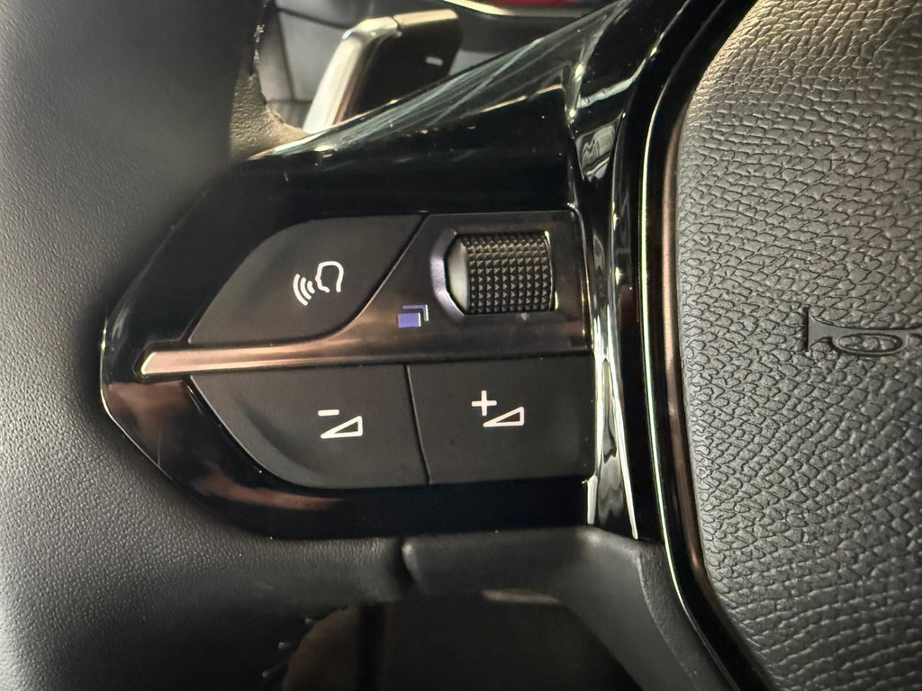 Peugeot 2008 1