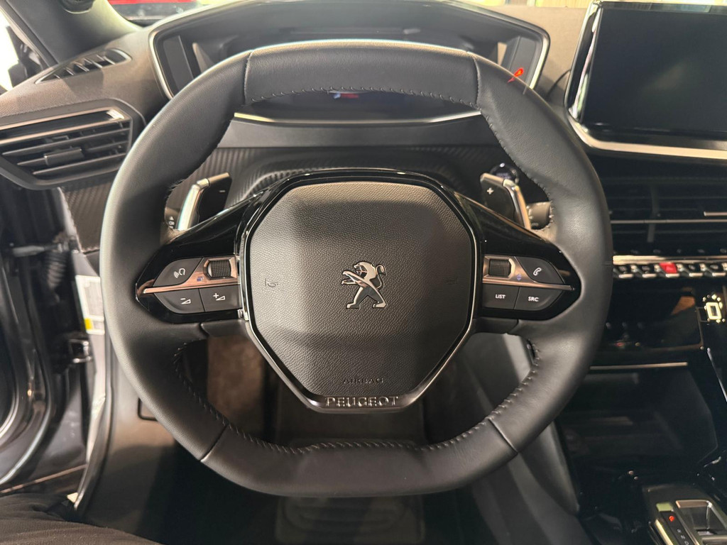 Peugeot 2008 1