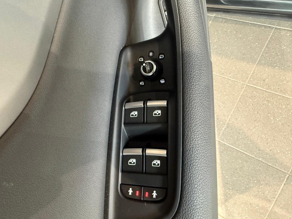 Audi Q7 1