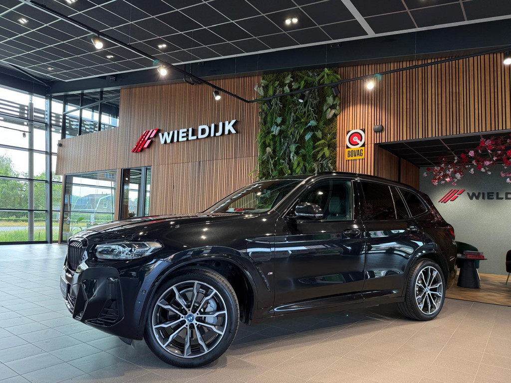 BMW X3 1
