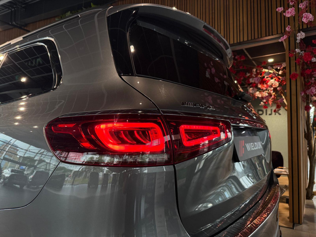 Mercedes-Benz GLS 1