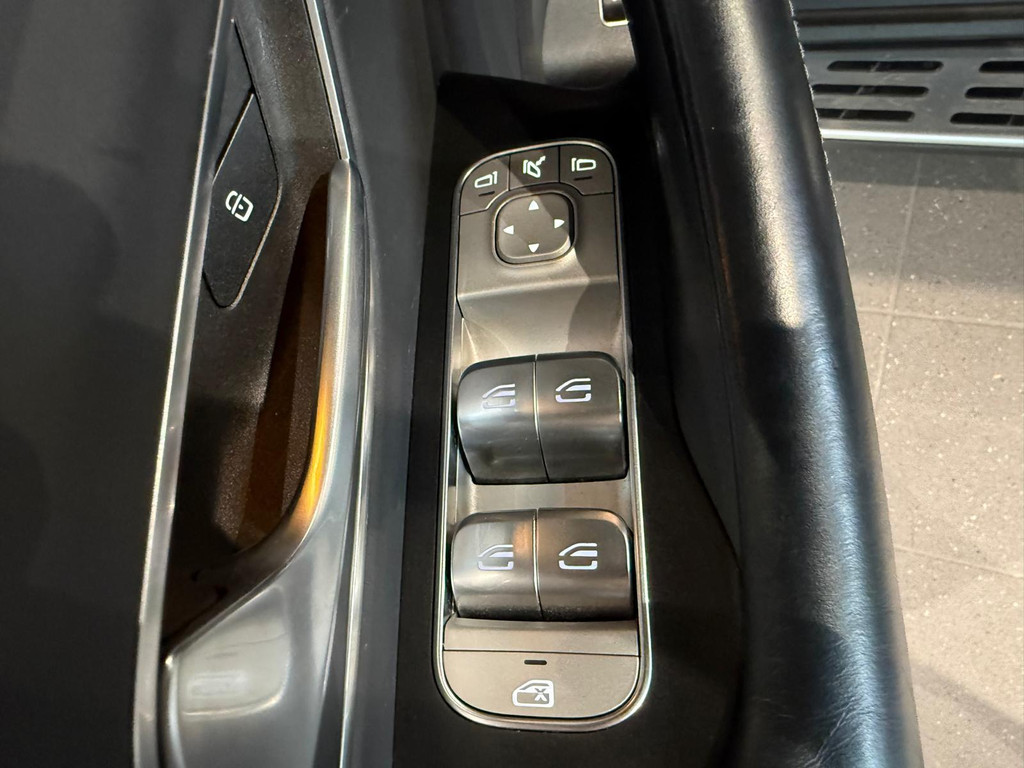 Mercedes-Benz GLS 1