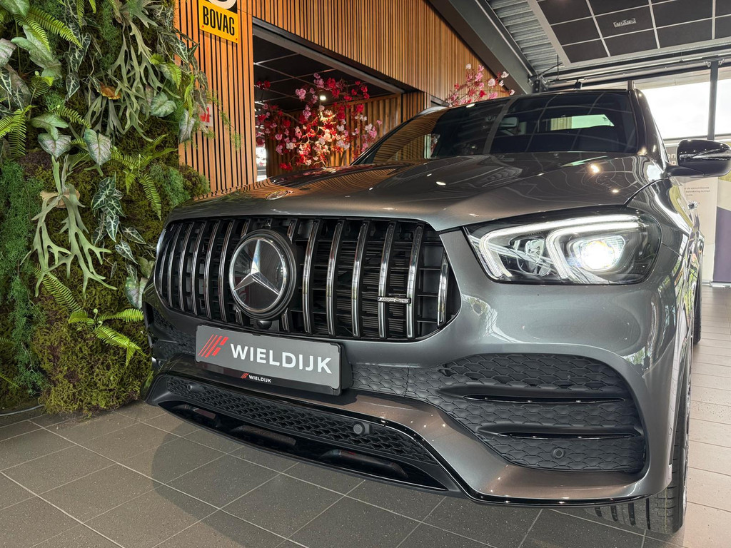 Mercedes-Benz GLE 1