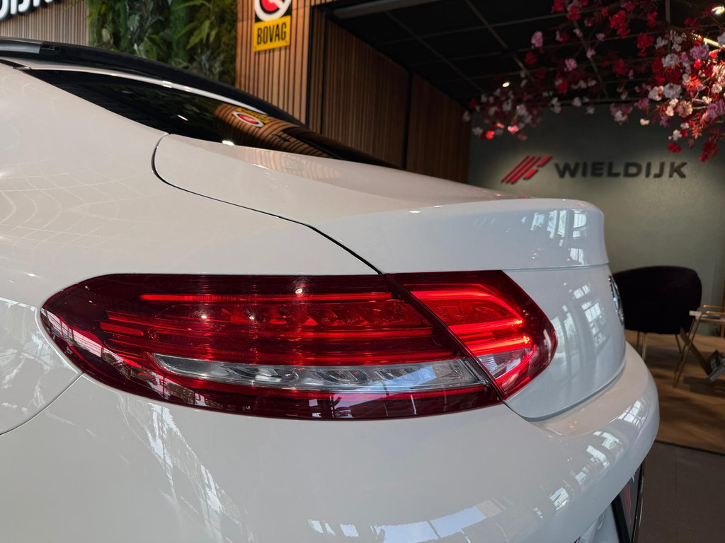 Mercedes-Benz C-Klasse 1