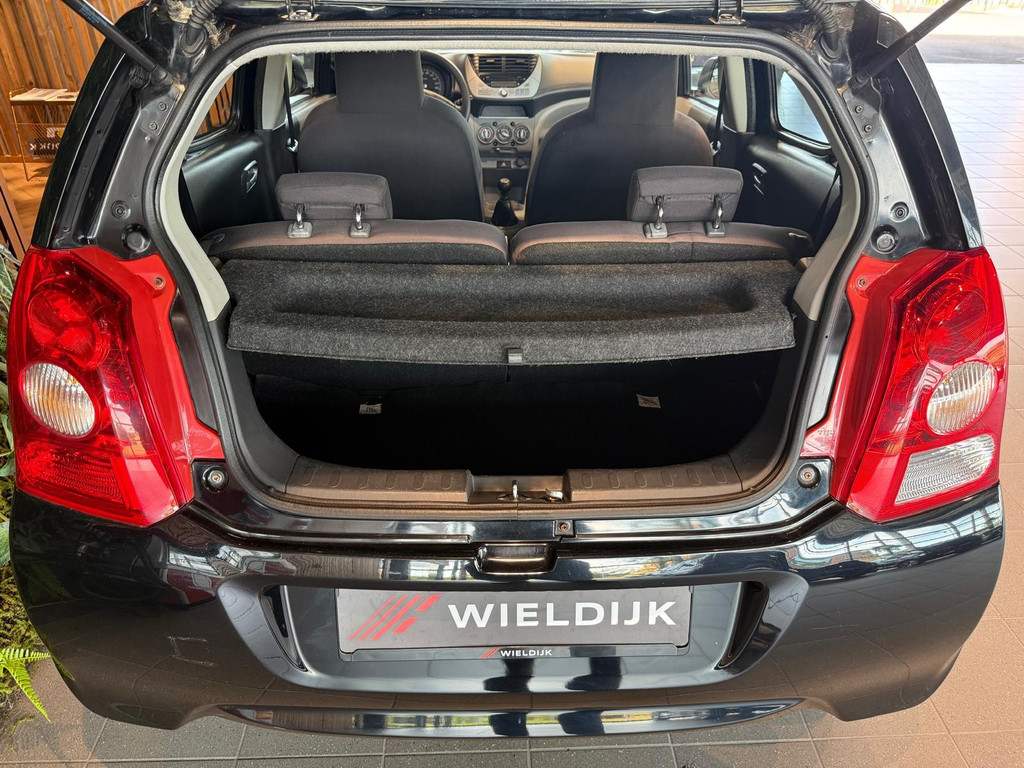 Suzuki Alto 1