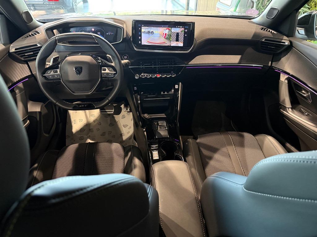 Peugeot 2008 1