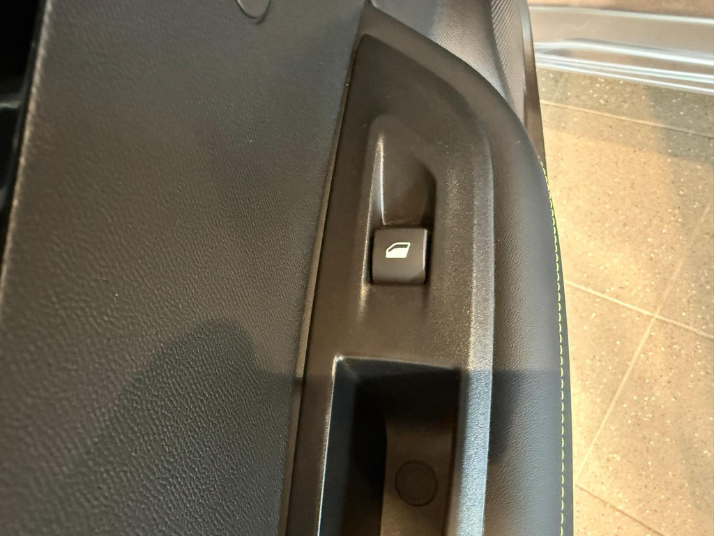 Peugeot 2008 1