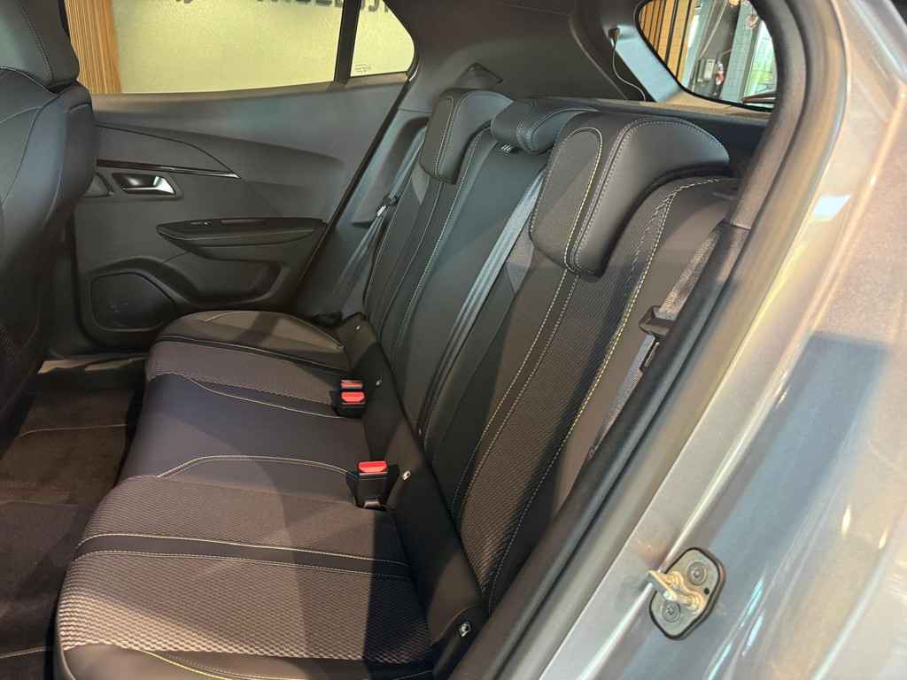 Peugeot 2008 1