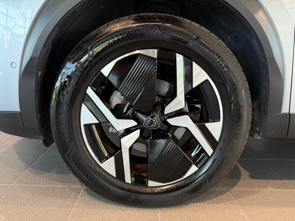 Peugeot 2008 1