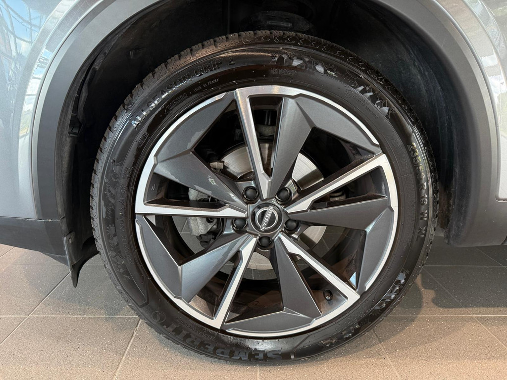 Nissan QASHQAI 1